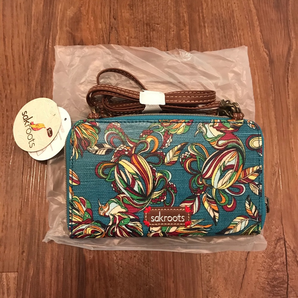 Sakroots Artist Circle Smartphone Crossbody Purse